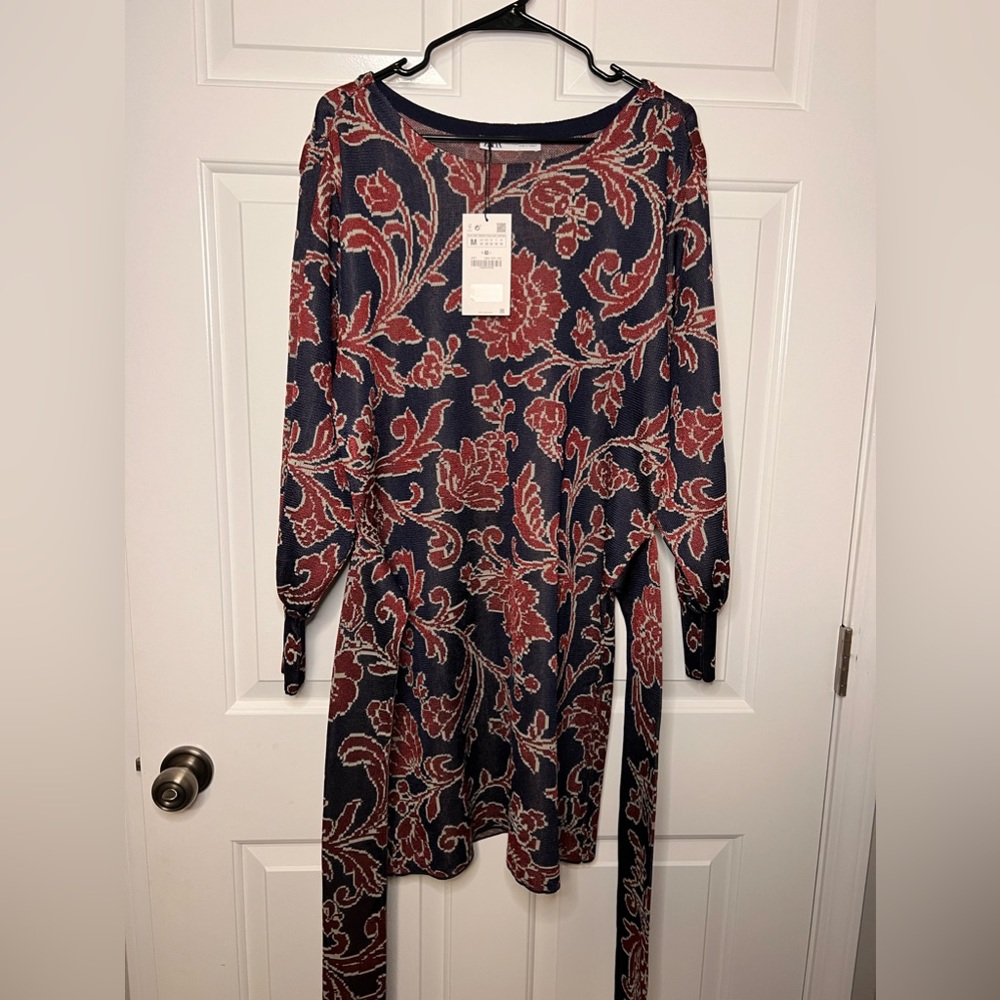 Zara printed dress. Size M.